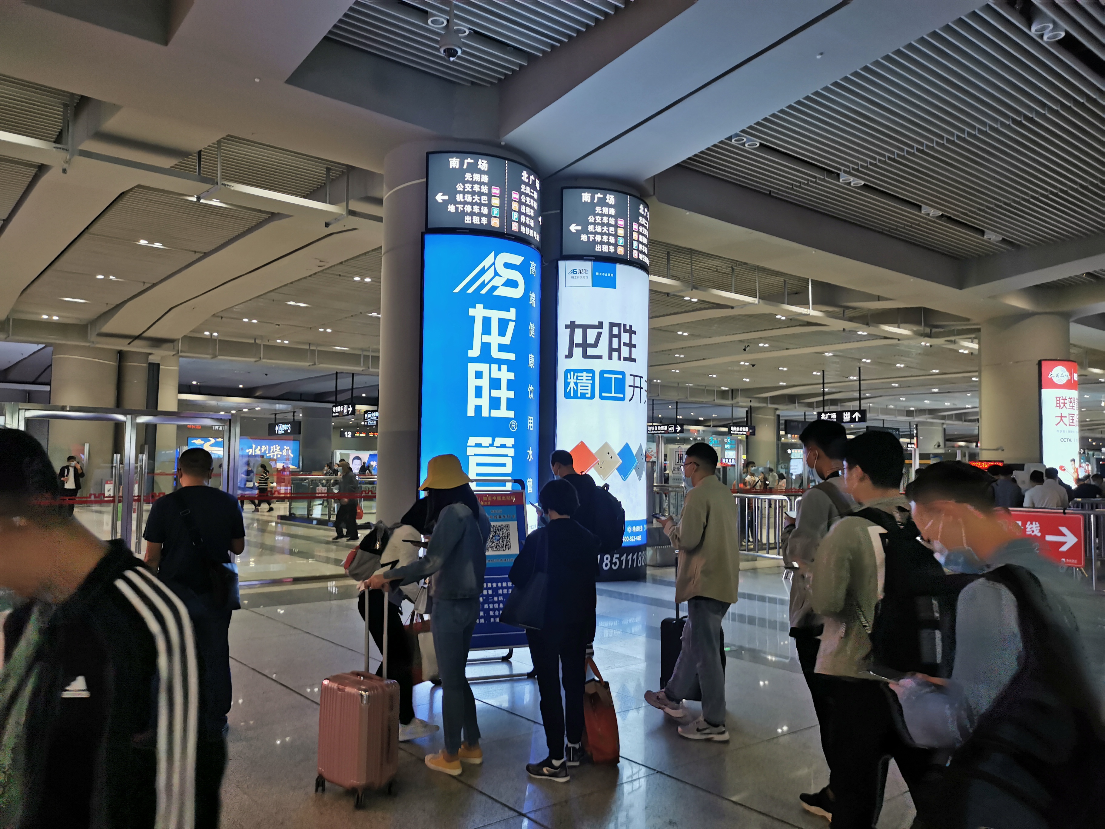九游会官网管高铁广告50城同步上线，刷屏亿万人！